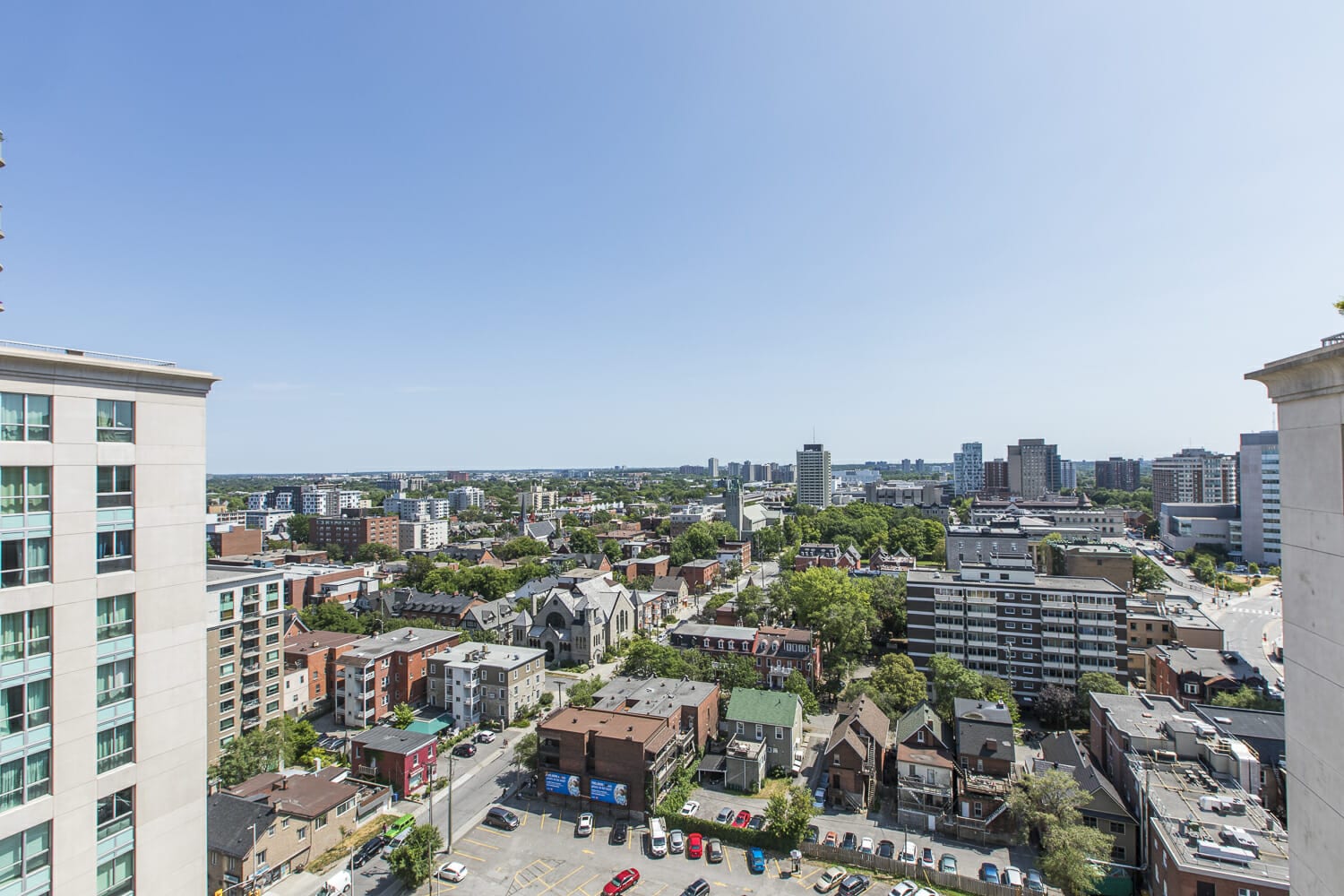 re you considering investing in real estate? Here are 6 reasons you should consider purchasing an investment property in Ottawa.